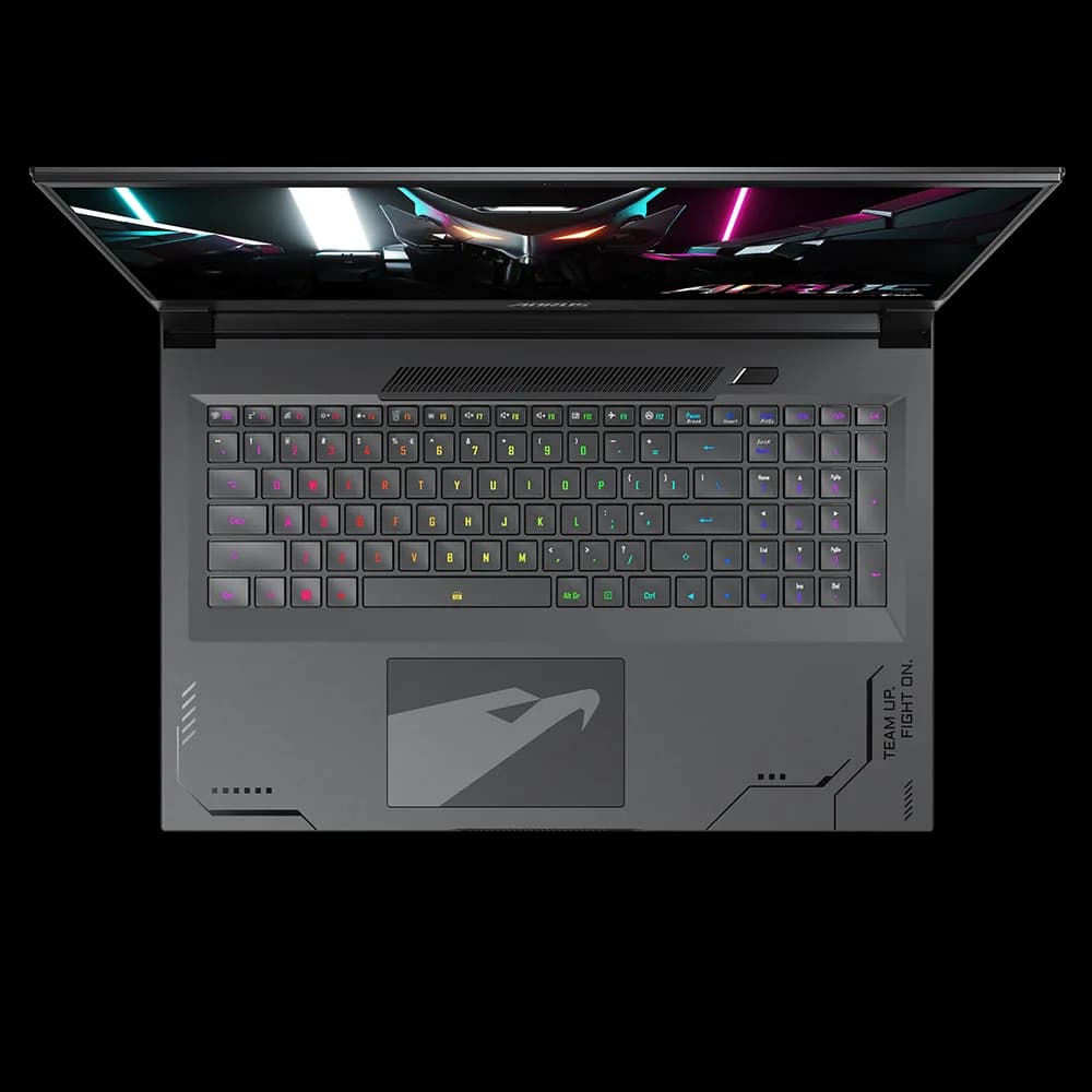 GIGABYTE AORUS 17X (2025) RTX 5070 Ti